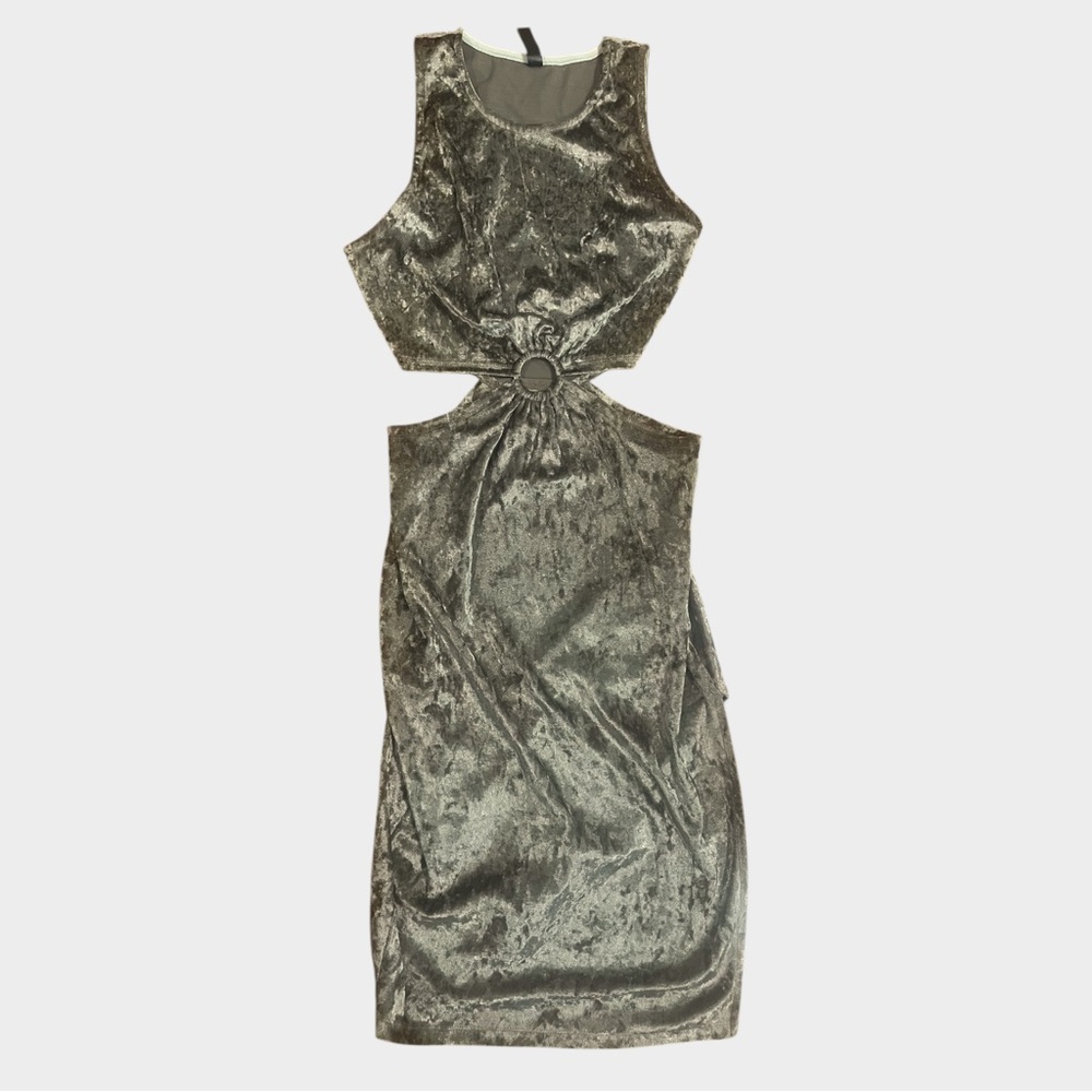 Luna Chix Champagne Crushed Velvet Midi Dress with Side Cutouts and Side Slit